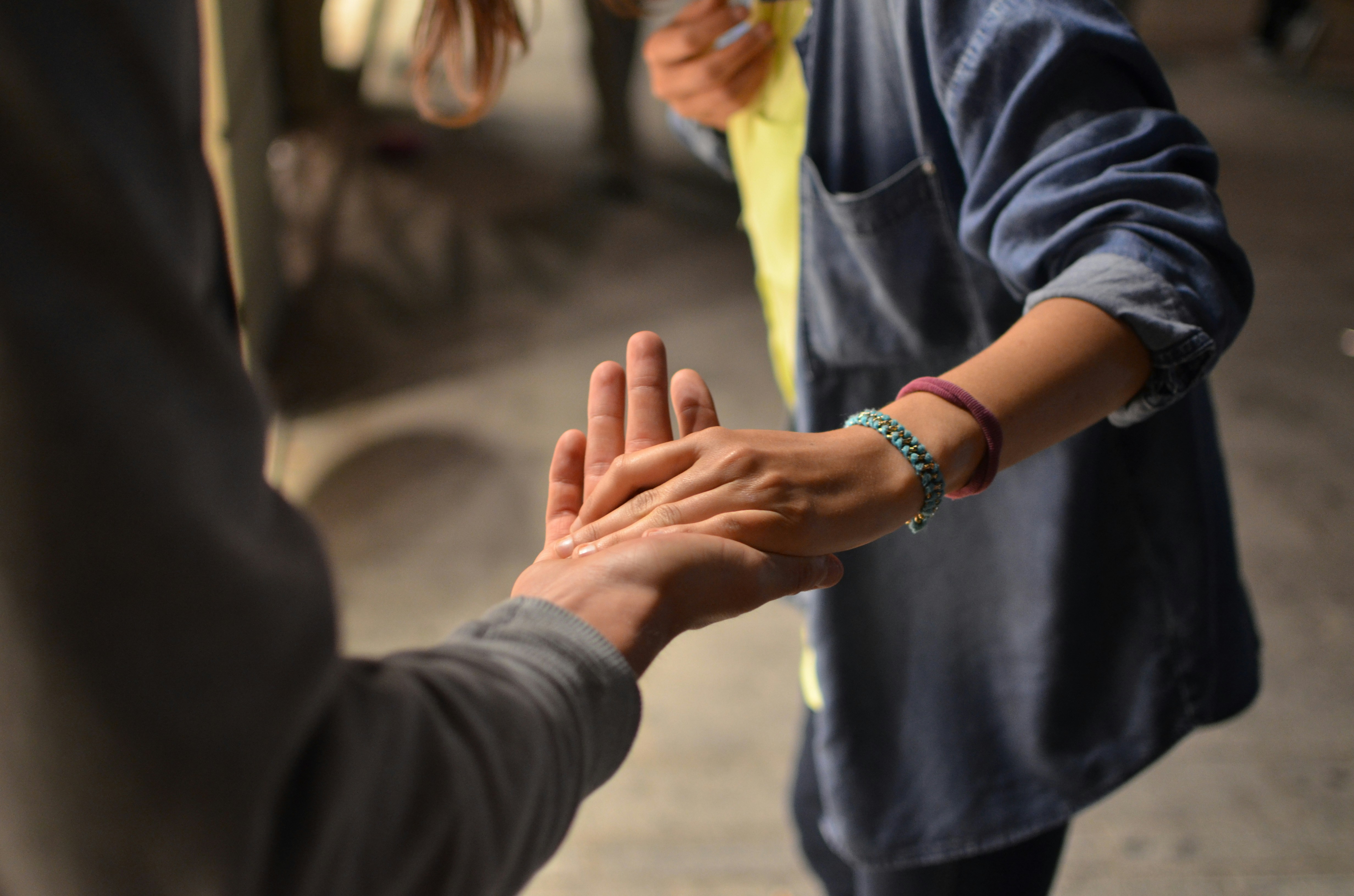 Balancing transparency and privacy in mutual aid